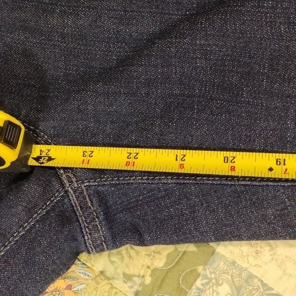 Loft Capri Low-rise Dark Wash Denim‎ - Picture 8 of 11